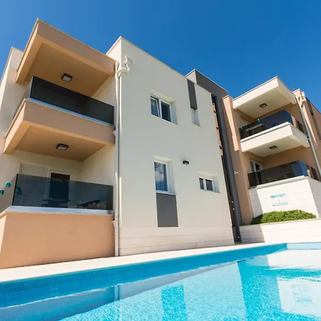 Apartment Piramida Trogir
