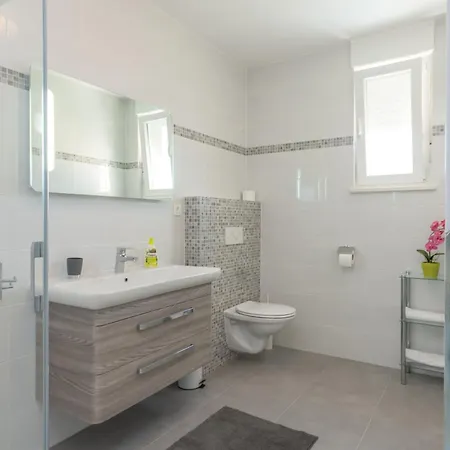 Apartment Piramida Trogir